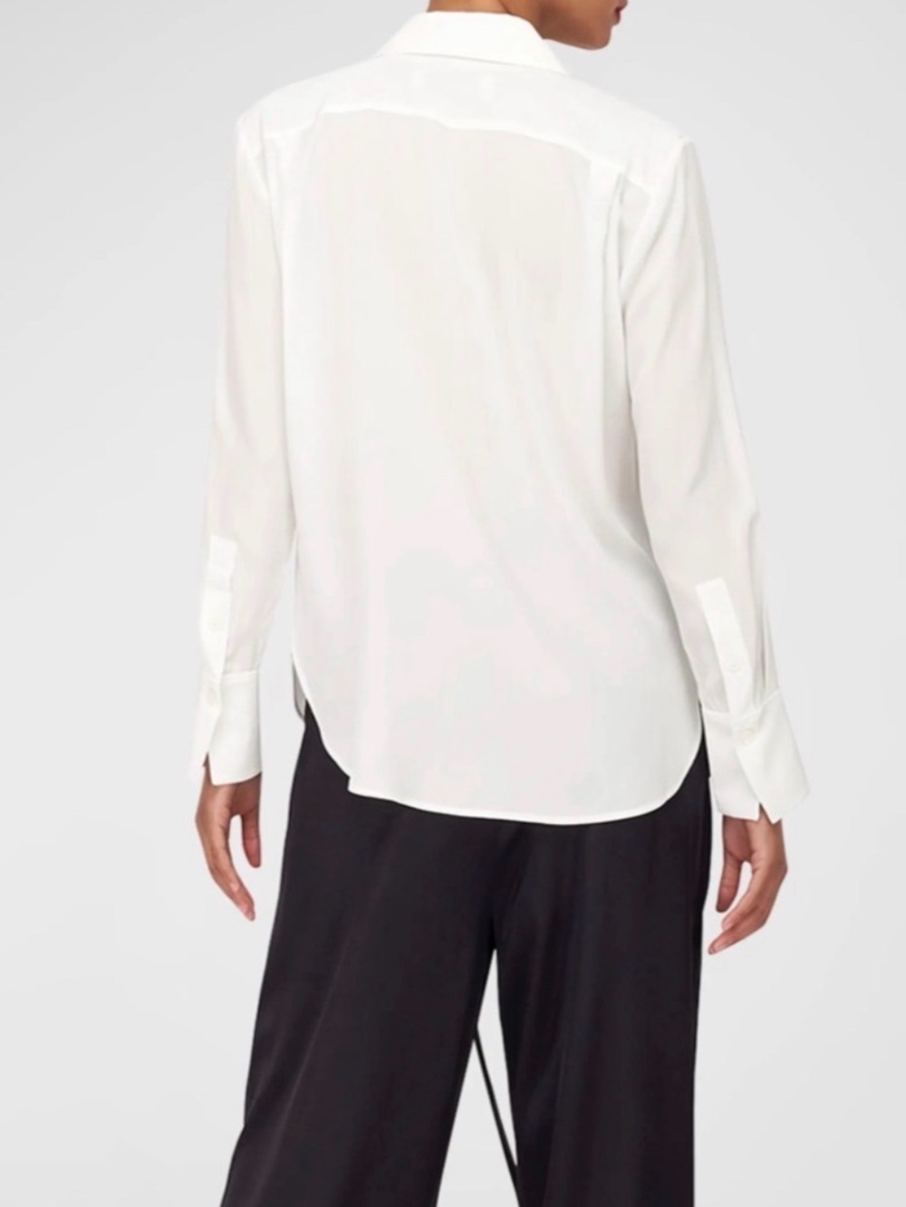 Equipment Femme Essential Silk Button-Down Blouse - Picture 2 of 6